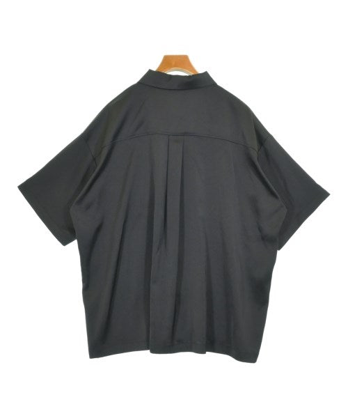 Lui's เสื้อลำลอง