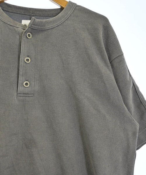 Lui's เสื้อยืด/เสื้อท็อปส์
