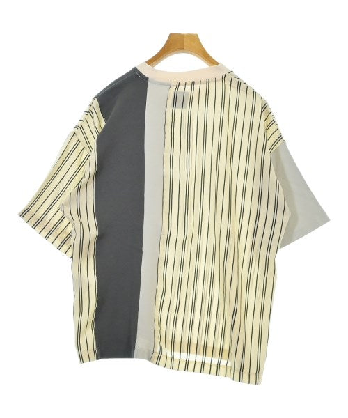 Lui's เสื้อยืด/เสื้อท็อปส์