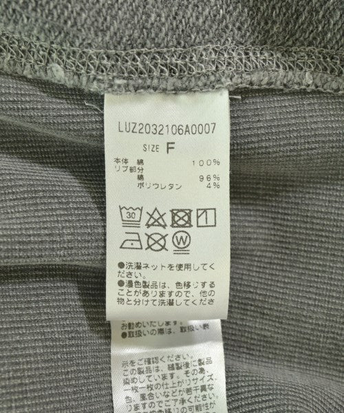 Lui's เสื้อสเวตเตอร์