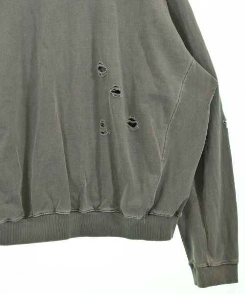 Lui's เสื้อสเวตเตอร์