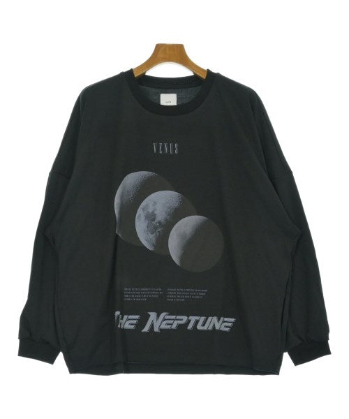 Lui's เสื้อยืด/เสื้อท็อปส์