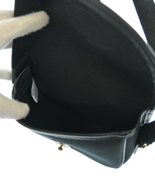 Brady กระเป๋าสะพาย