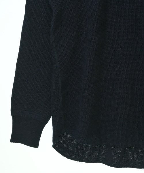 bukht เสื้อกันหนาว