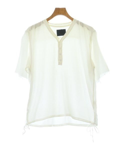 bukht เสื้อยืด/เสื้อท็อปส์