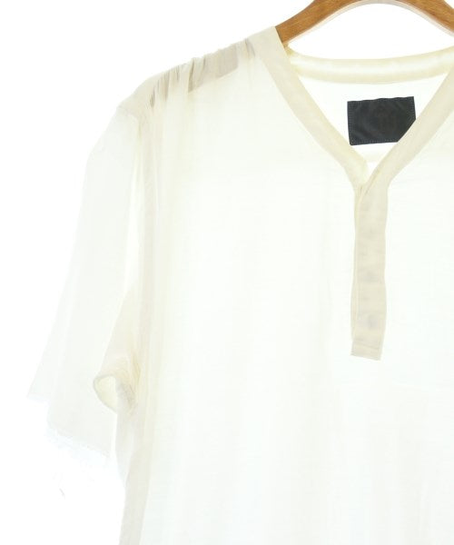 bukht เสื้อยืด/เสื้อท็อปส์