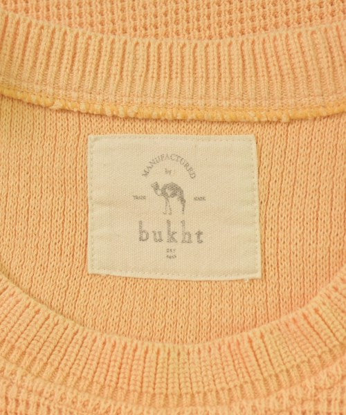 bukht เสื้อยืด/เสื้อท็อปส์