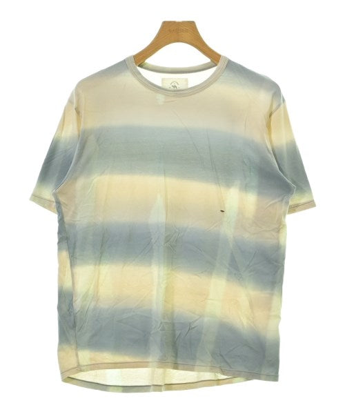 bukht เสื้อยืด/เสื้อท็อปส์