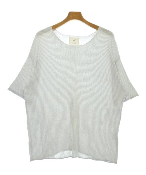 bukht เสื้อยืด/เสื้อท็อปส์