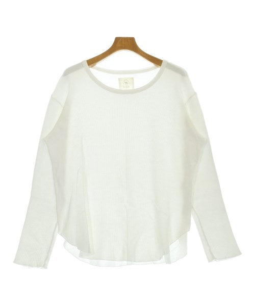 bukht เสื้อยืด/เสื้อท็อปส์
