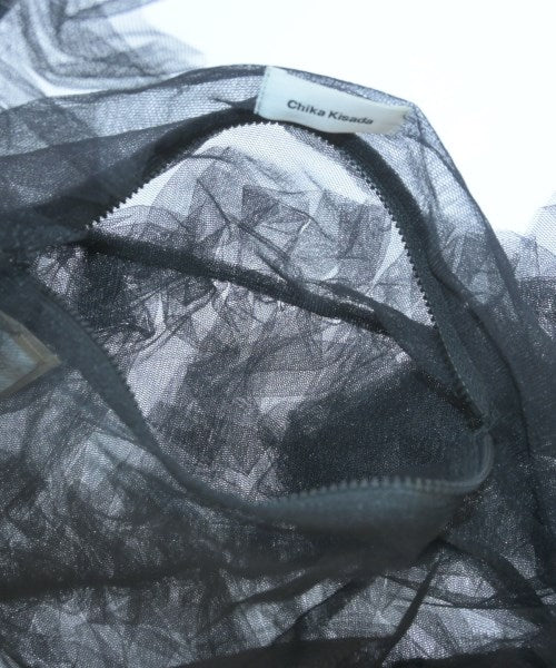 Chika Kisada กระเป๋าสะพาย