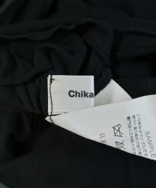 Chika Kisada เสื้อยืด/เสื้อท็อปส์