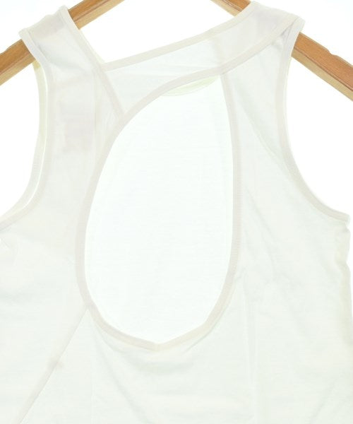 Chika Kisada เสื้อกล้าม