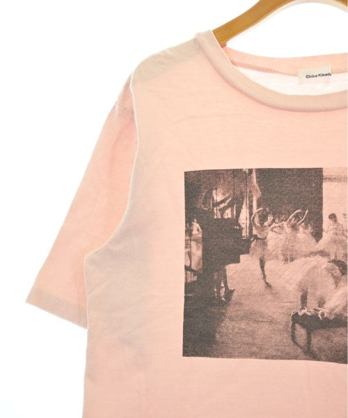 Chika Kisada เสื้อยืด/เสื้อท็อปส์