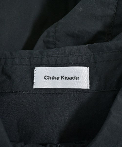 Chika Kisada เสื้อเชิ้ตทางการ