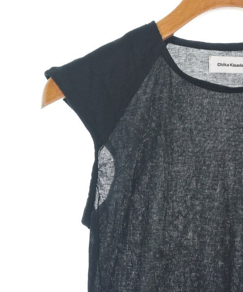 Chika Kisada เสื้อกันหนาว