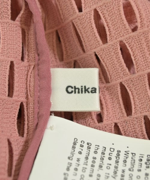 Chika Kisada เสื้อกันหนาว