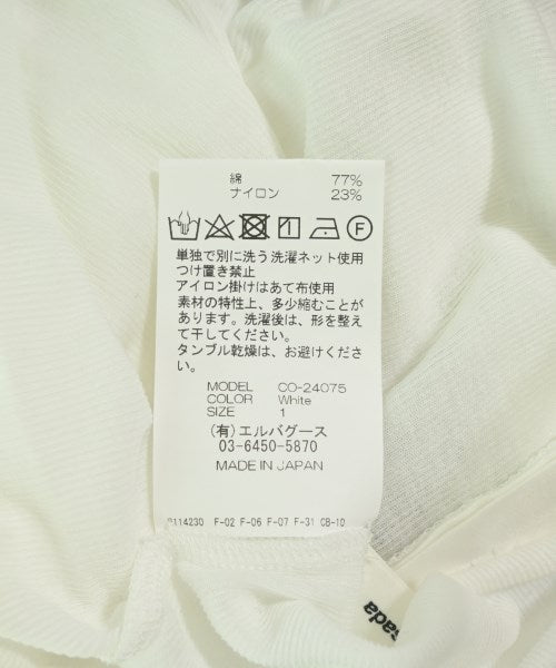 Chika Kisada เสื้อยืด/เสื้อท็อปส์