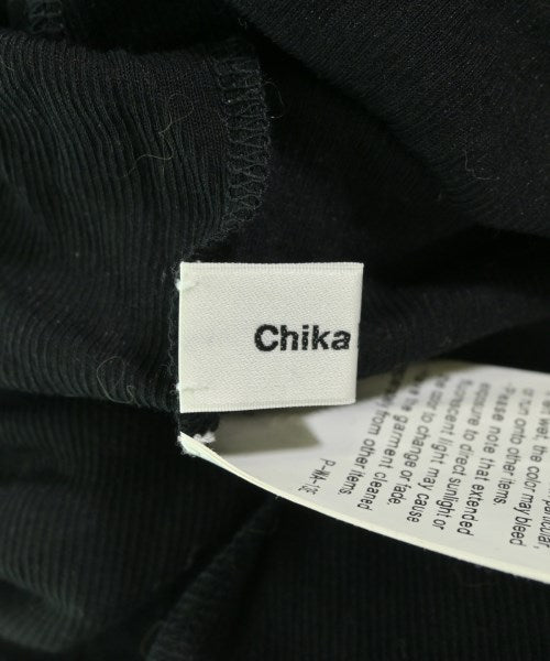 Chika Kisada เสื้อยืด/เสื้อท็อปส์