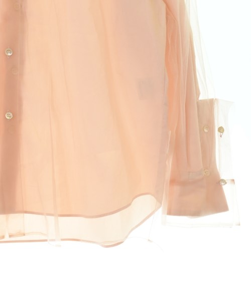 Chika Kisada เสื้อลำลอง