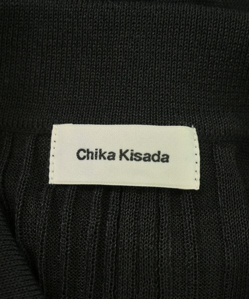 Chika Kisada เสื้อกันหนาว