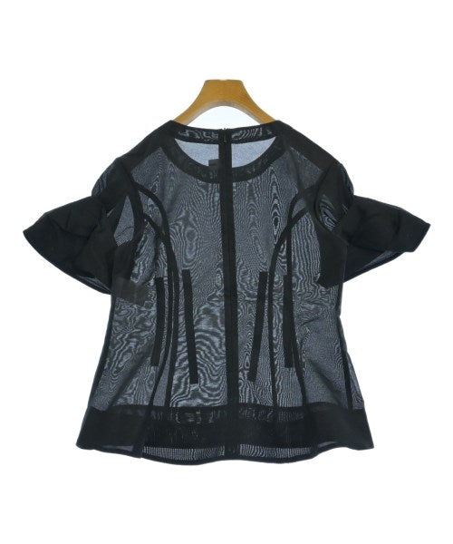 Chika Kisada เสื้อสตรี