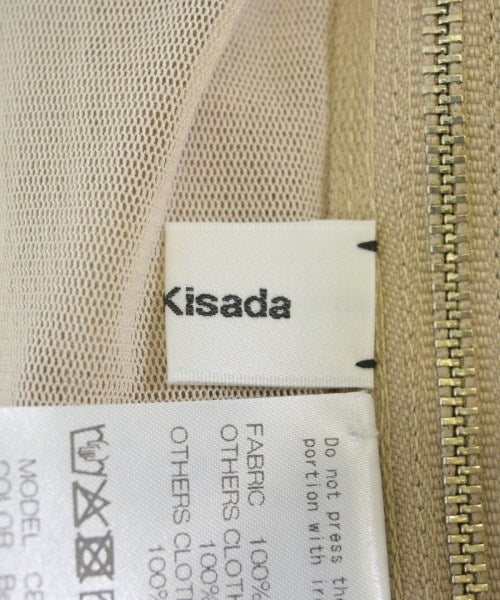Chika Kisada เสื้อสตรี