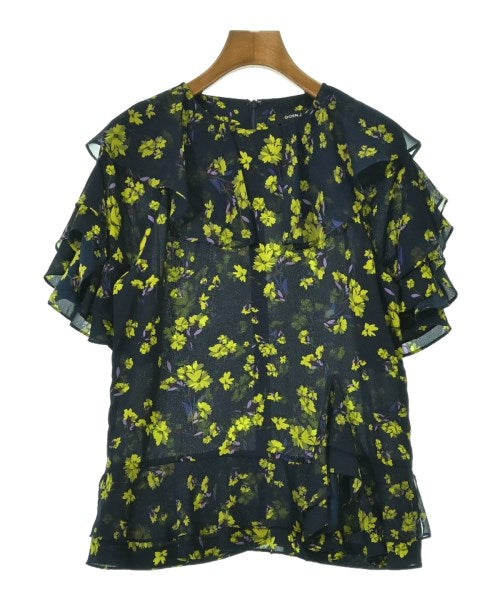 GOEN.J เสื้อสตรี