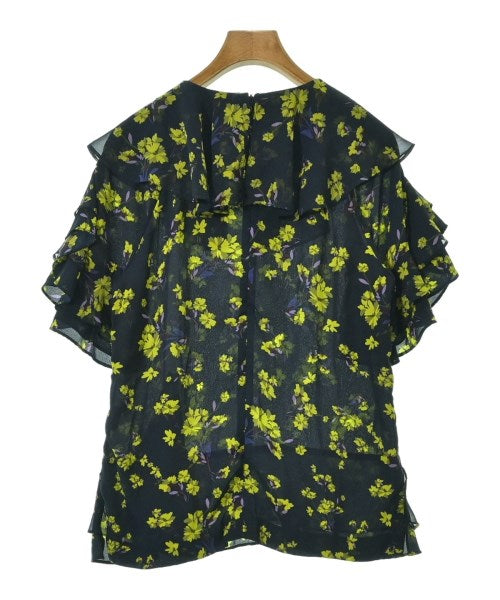 GOEN.J เสื้อสตรี