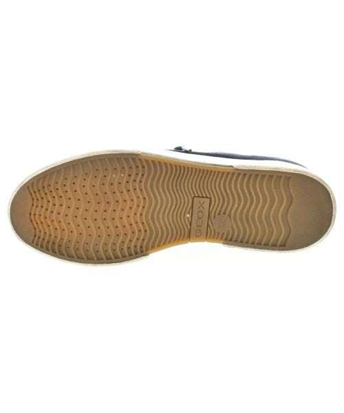 GEOX รองเท้าผ้าใบ