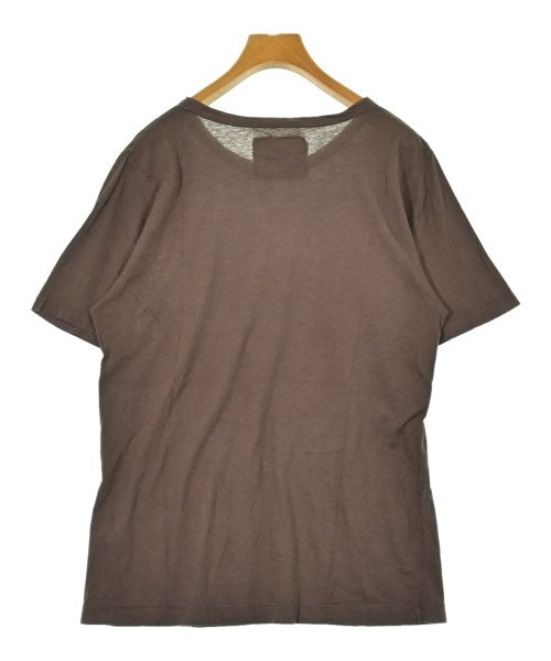 v::room เสื้อยืด/เสื้อท็อปส์