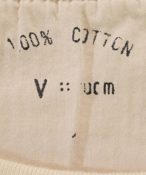 v::room เสื้อยืด/เสื้อท็อปส์