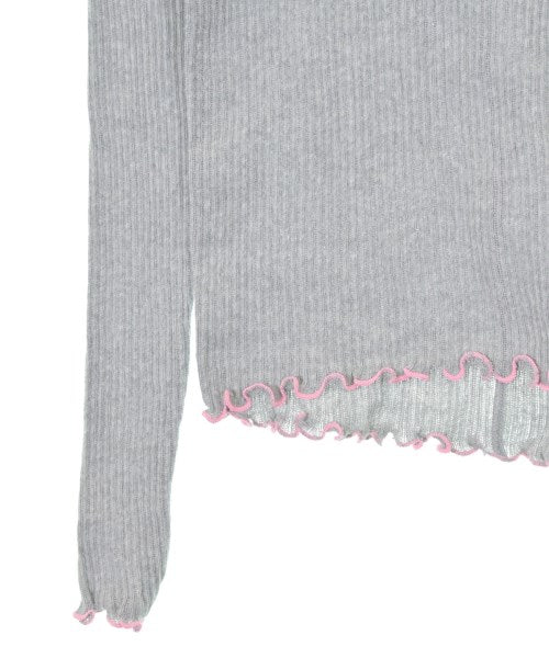 v::room เสื้อกันหนาว