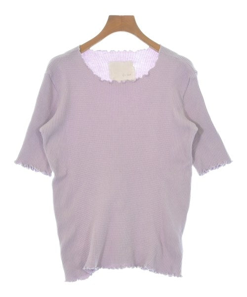 v::room เสื้อยืด/เสื้อท็อปส์