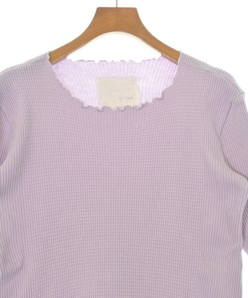 v::room เสื้อยืด/เสื้อท็อปส์