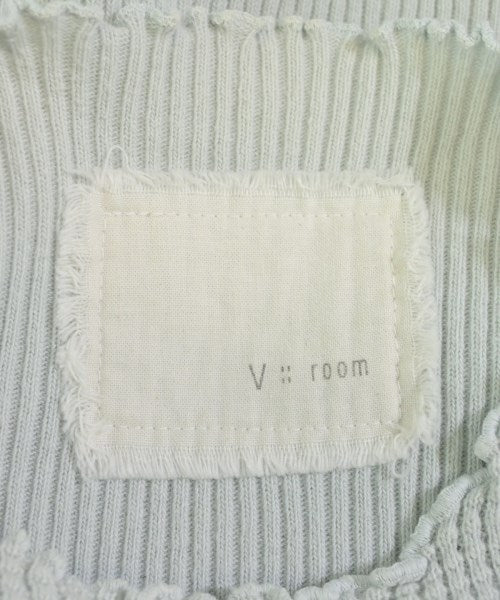 v::room เสื้อยืด/เสื้อท็อปส์