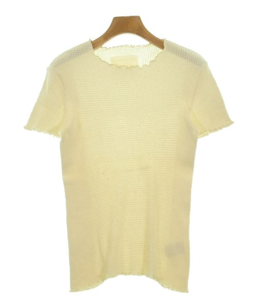 v::room เสื้อยืด/เสื้อท็อปส์