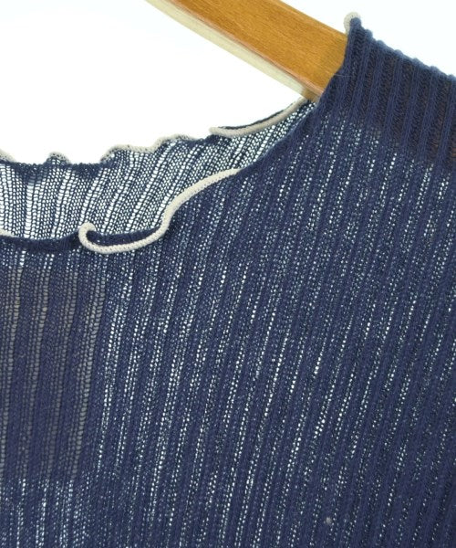 v::room เสื้อกันหนาว