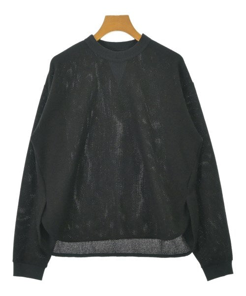 v::room เสื้อยืด/เสื้อท็อปส์