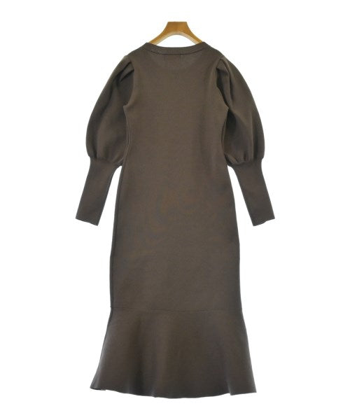 Noela ชุดเดรส