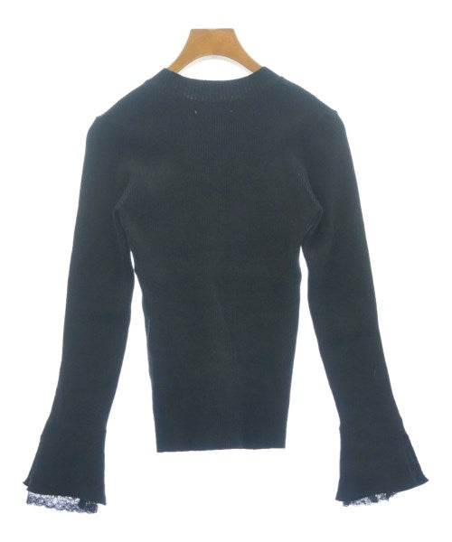 Noela เสื้อกันหนาว