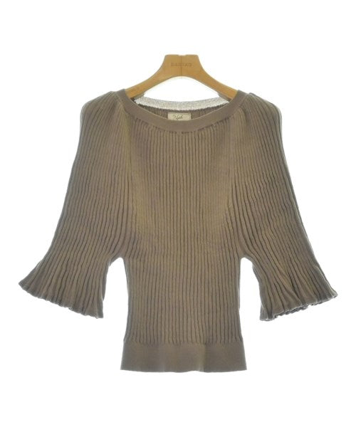 Noela เสื้อกันหนาว