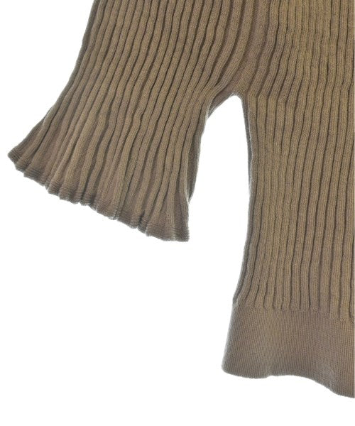 Noela เสื้อกันหนาว