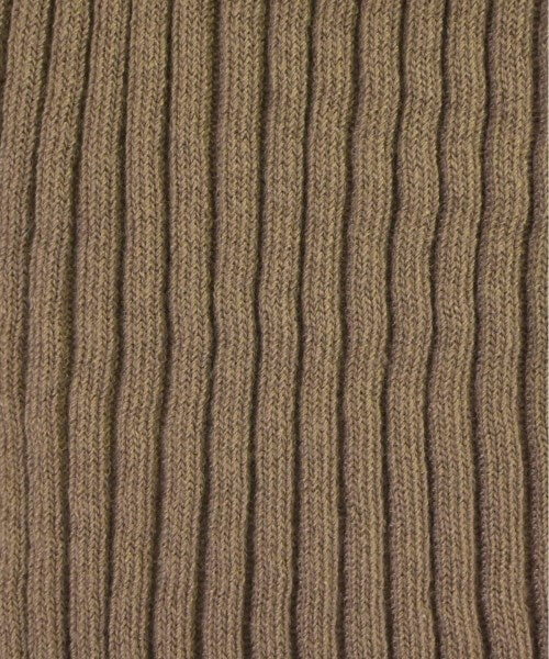 Noela เสื้อกันหนาว