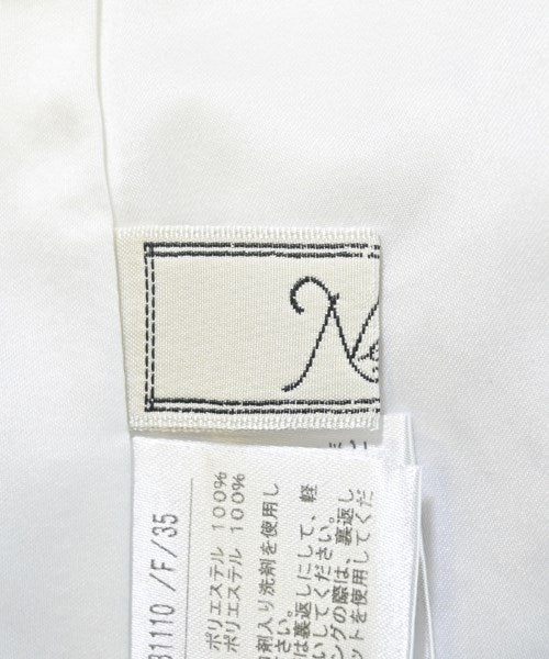 Noela เสื้อสตรี