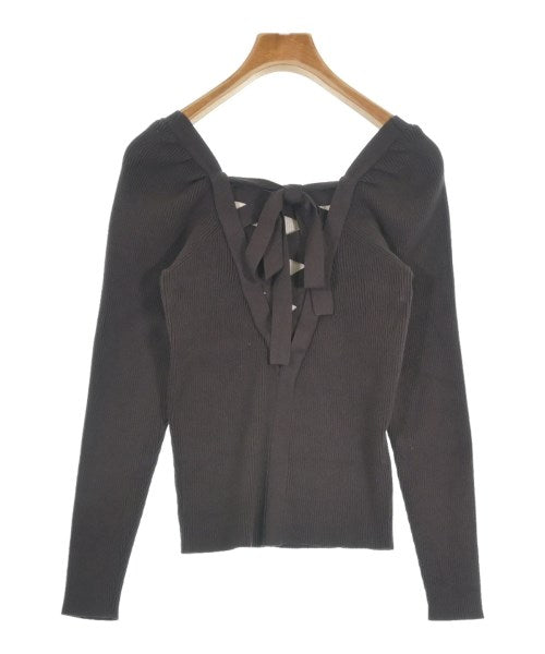 Noela เสื้อกันหนาว