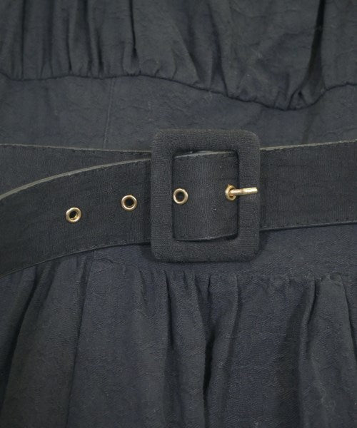 Noela ชุดเดรส
