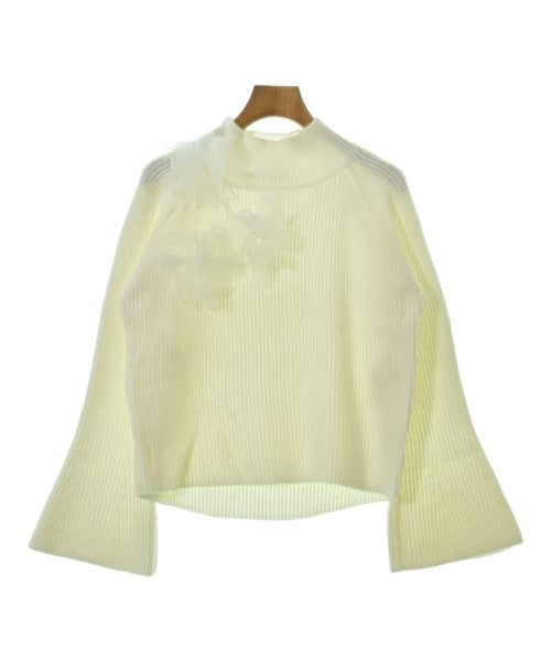 Noela เสื้อกันหนาว