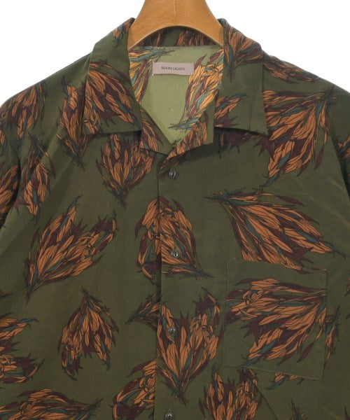 BEAMS Lights เสื้อลำลอง