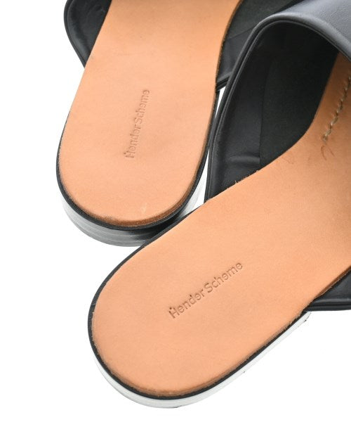 Hender Scheme รองเท้าแตะ